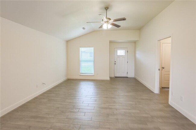 Foto del edificio - 501 NW 59th Ave