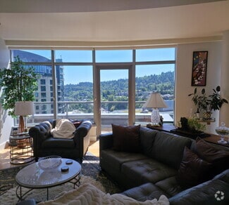 Building Photo - 3601 S River Pkwy