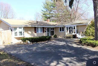 Building Photo - 6 Winifred Rd