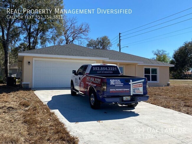 Foto del edificio - 299 Oak Ln Dr