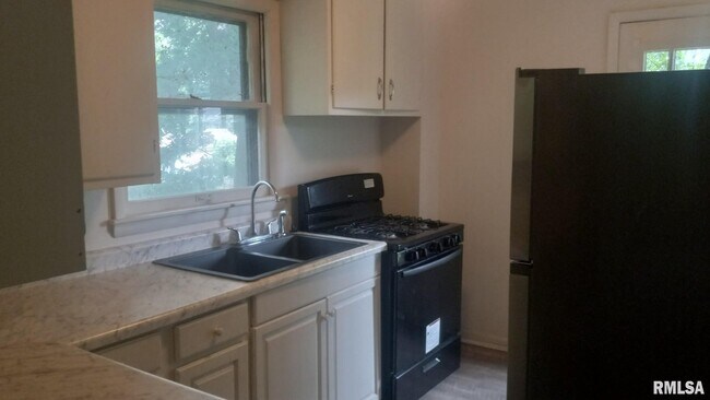 Foto del edificio - 735 20th Ave