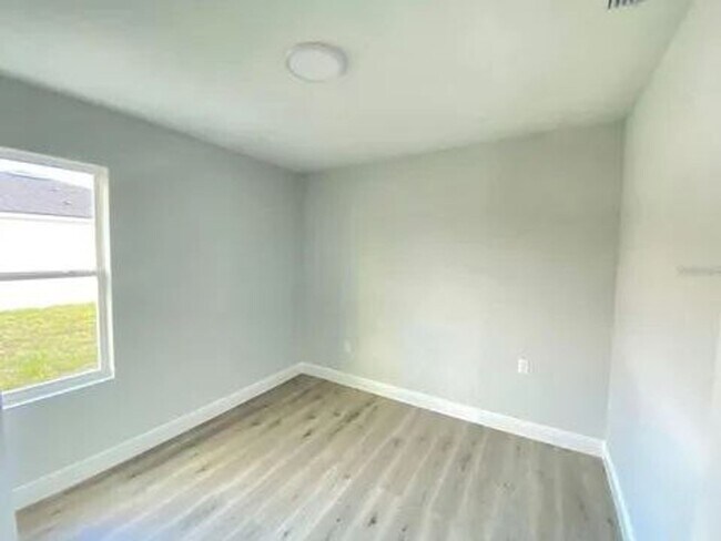 Foto del edificio - 9447 Acco Ave