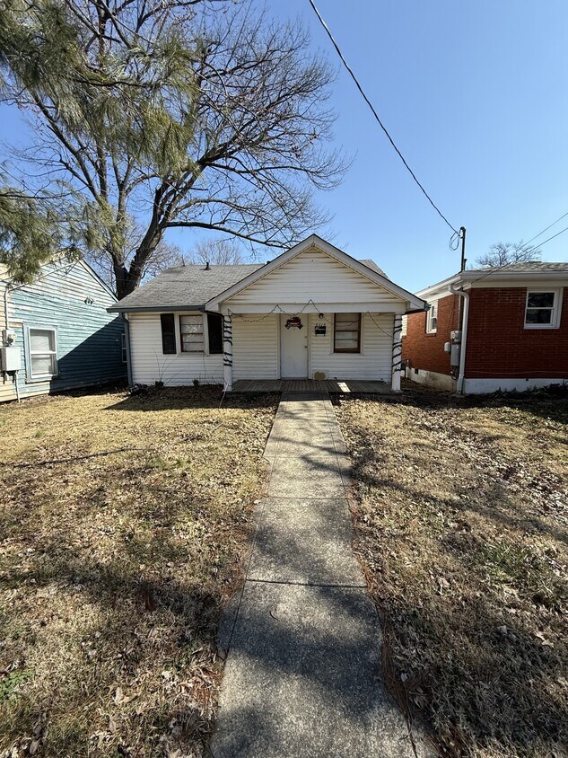 Foto principal - 3713 Center St