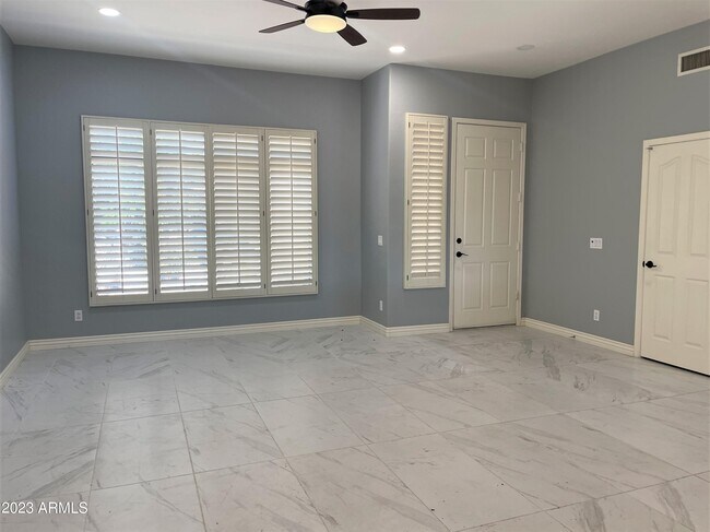 Building Photo - 4523 E Swilling Rd
