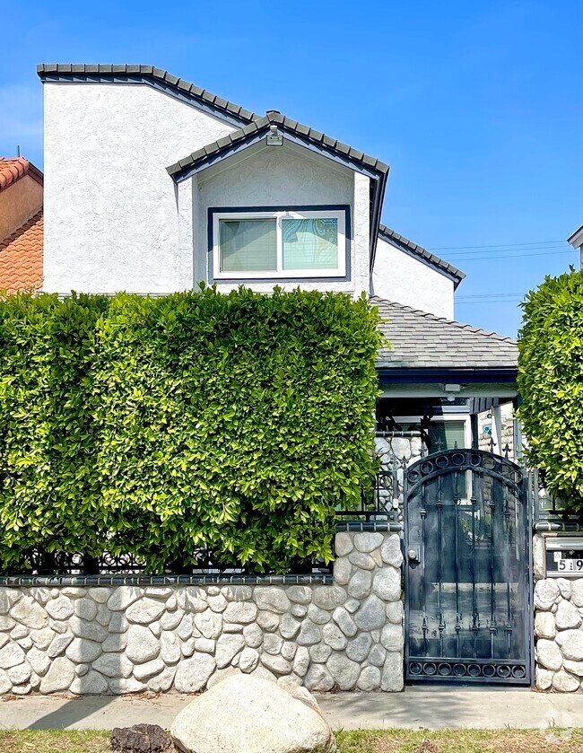 Apartments For Rent in Huntington Beach, CA 4 Rentals