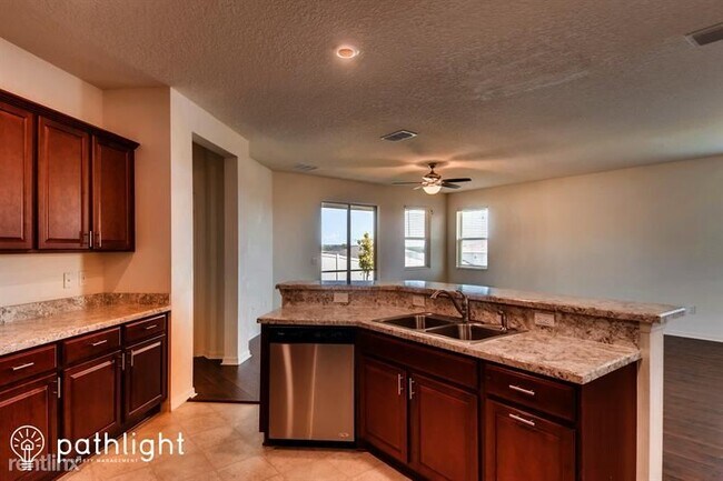 Building Photo - 4 br, 2 bath House - 11309 Scenic Vista Drive
