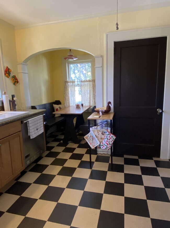 Foto del edificio - 146 Beaver Dr