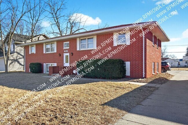 Foto del edificio - 312 E 5th St