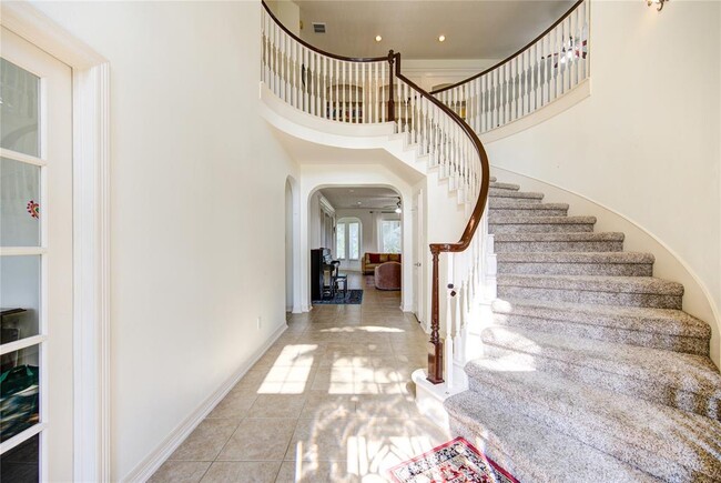 Foto del edificio - 5806 Ballina Canyon Ln