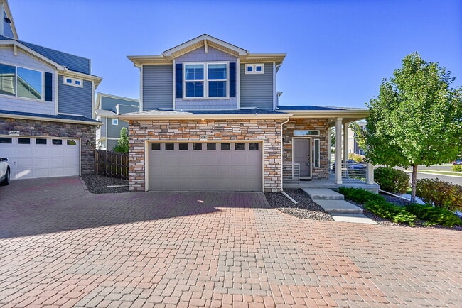 $2,595.00, 2-bed, 2.5-bath located in Aurora. - $2,595.00, 2-bed, 2.5-bath located in Aurora. Apartment