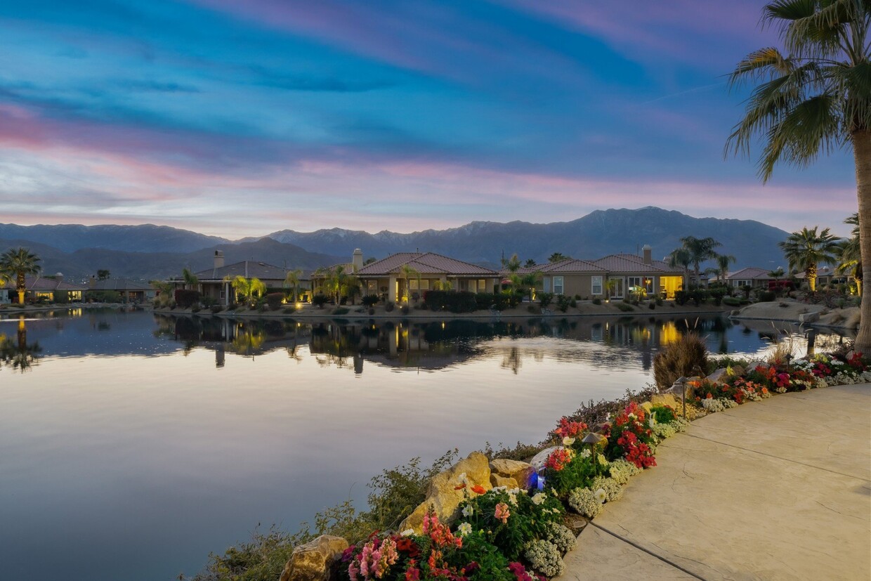 Foto principal - 3 Pyramid Lake Ct