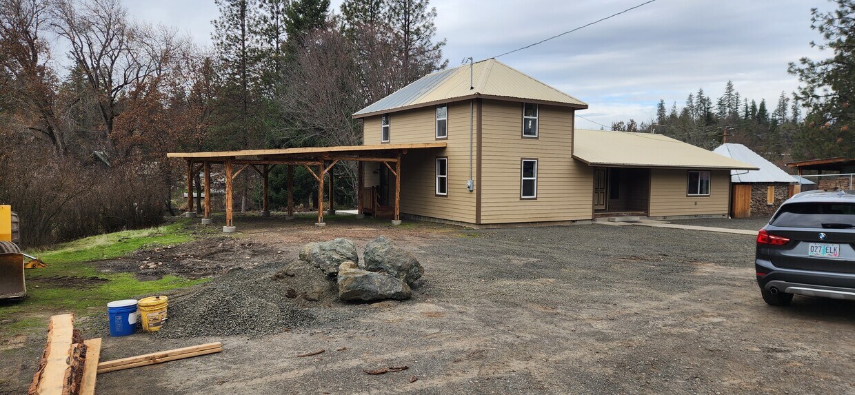 Foto principal - 1245 Old Ferry Rd