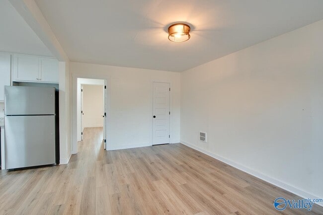 Building Photo - 2705 Wilson Dr NW