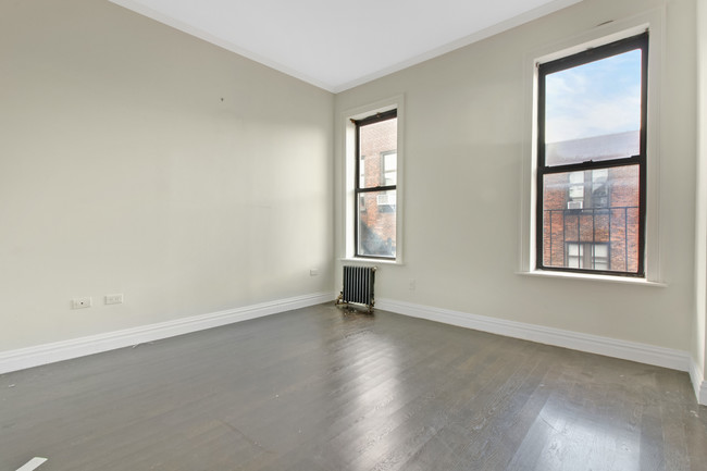 Building Photo - 156 Sullivan St