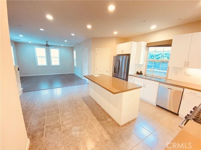 Foto del edificio - 64 Bronze Leaf