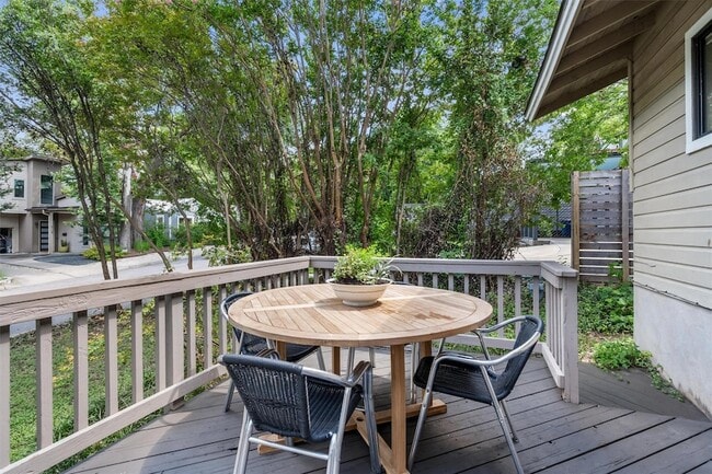 Foto del edificio - 2116 Glendale Pl