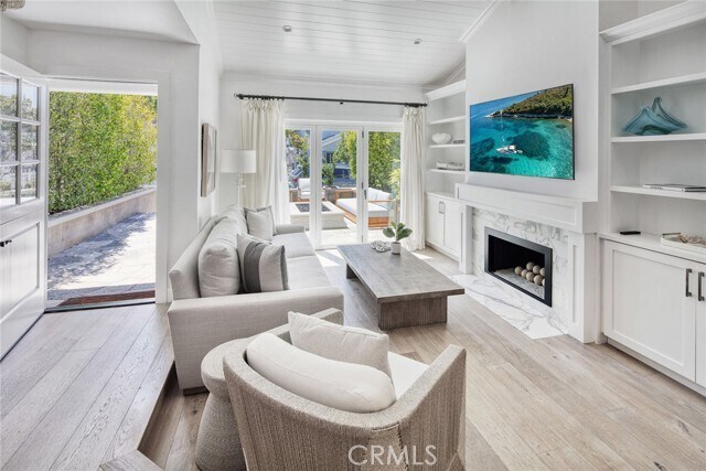 Foto del edificio - 705 Larkspur Ave
