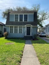 Building Photo - 633 Harvard St