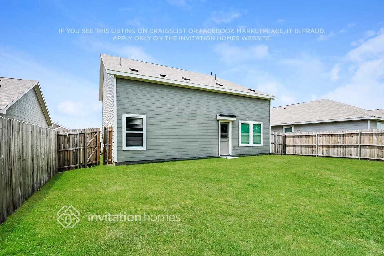 Foto del edificio - 7116 Landings Edge Rd