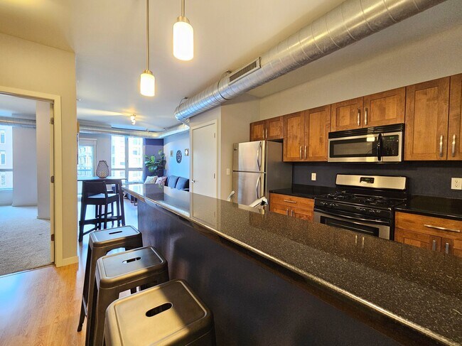 Building Photo - 1541 N Jefferson St
