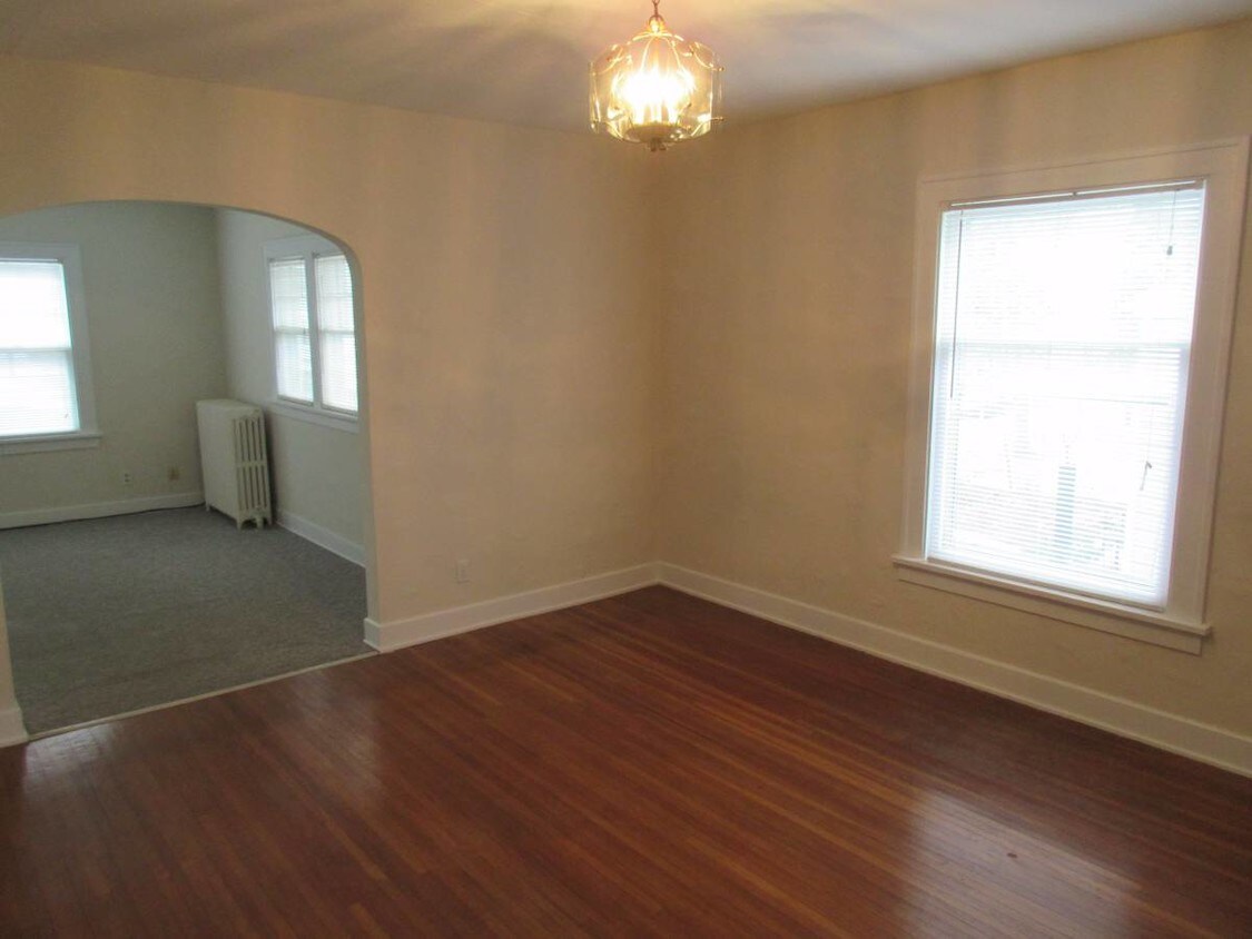 2132 Central Grove Unit 2132, Toledo, OH 43614 Condo for Rent in
