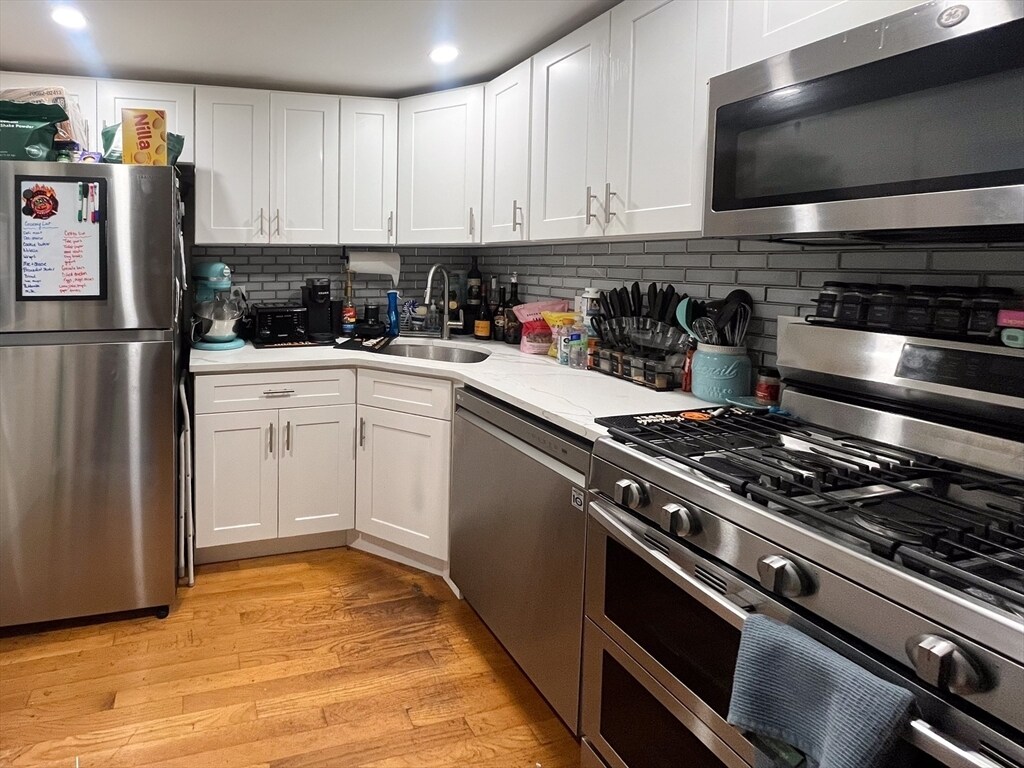 Foto principal - 86 W 3rd St