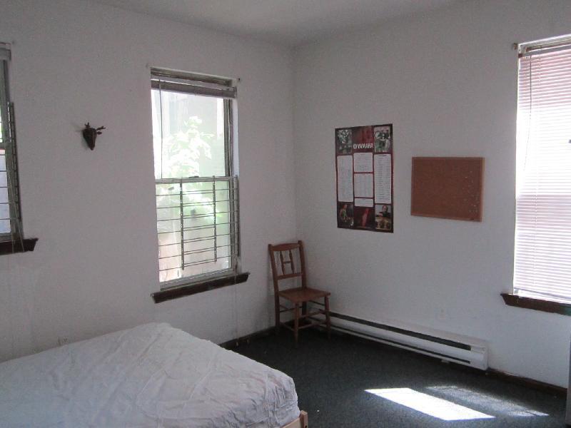 Foto del edificio - 10 Parker Hill Ave