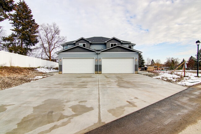 Foto del edificio - 4324 N Centennial Ln