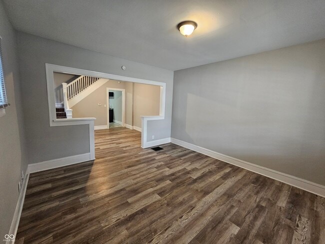 Foto del edificio - 3411 N Capitol Ave
