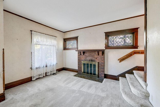 Foto del edificio - 232 N Washington St