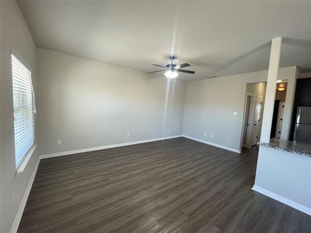 Foto del edificio - 127 Bennett Hills Dr