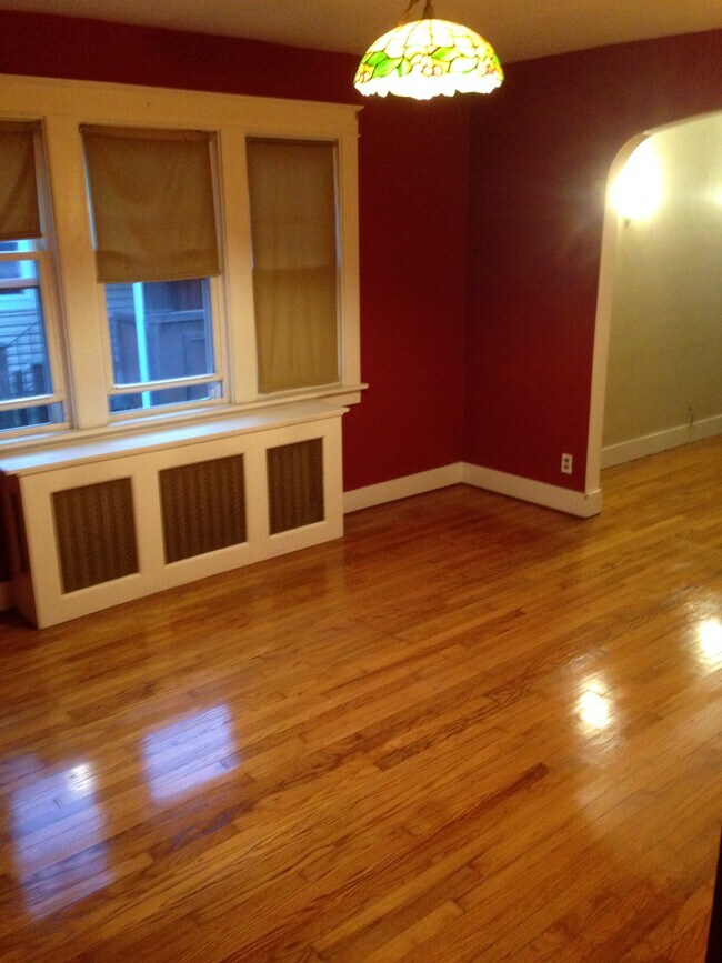 Foto del edificio - 433 Partridge St