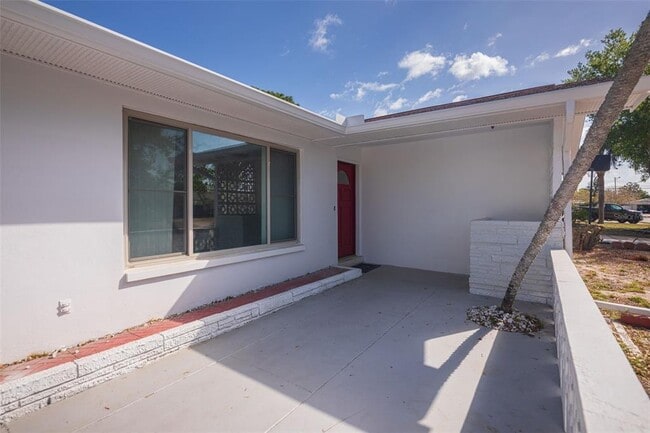 Building Photo - 11343 87th Ave