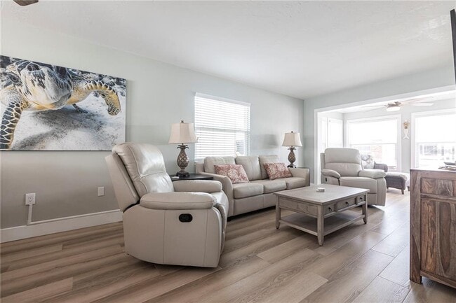 Building Photo - 6020 Midnight Pass Rd