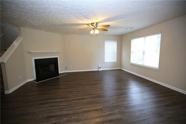 Foto del edificio - 514 Carrington Ct