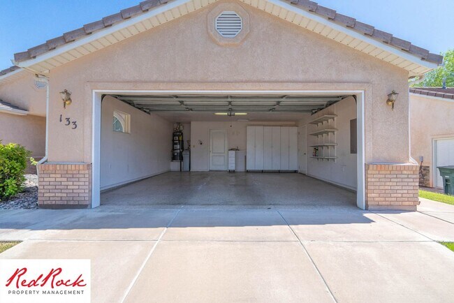Foto del edificio - Charming 3 Bedroom Home