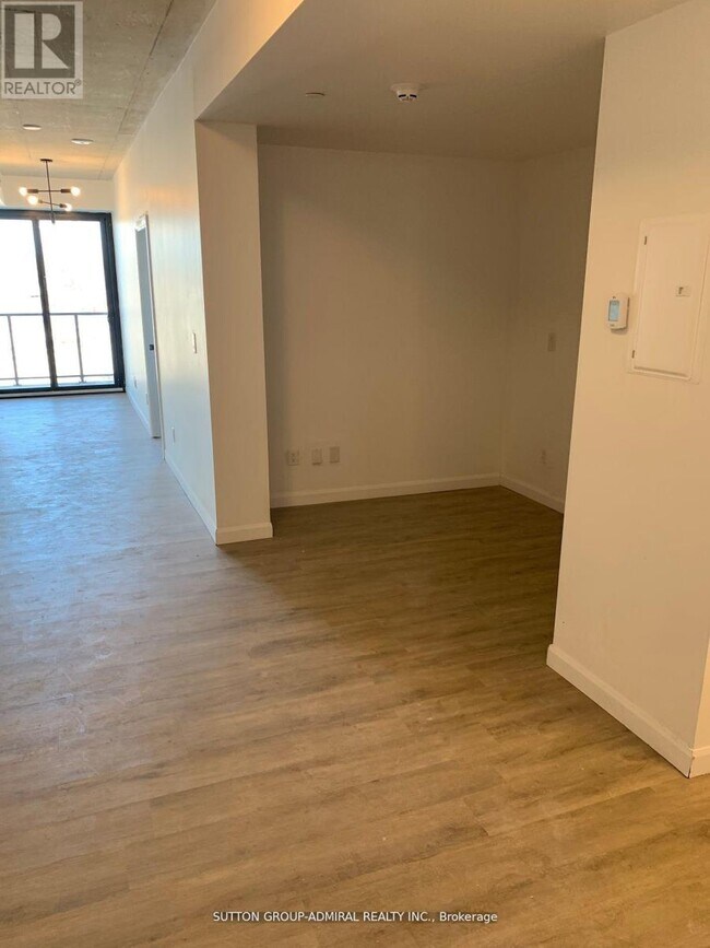 Photo du bâtiment - 7 Erie Ave