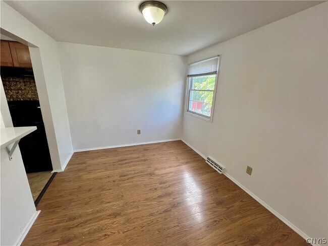 Building Photo - 8050 Lucas Dr