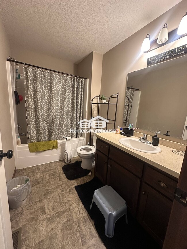 Foto del edificio - 16227 Unity St NW