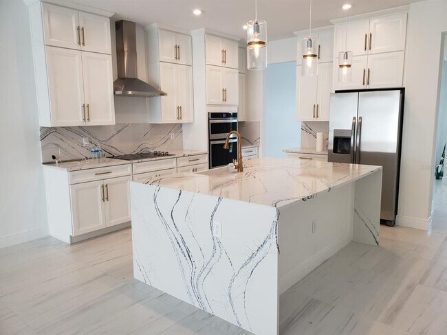 Building Photo - 9044 Exploration Ave