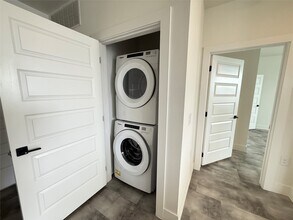 Building Photo - 2520 Washington Ave