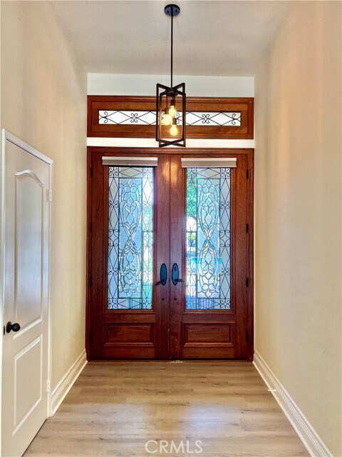 Foto del edificio - 10401 Garden Grove Ave