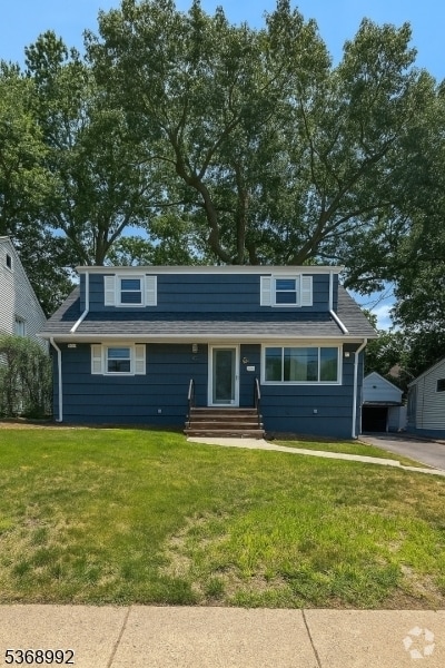 Building Photo - 204 Hillside Ave