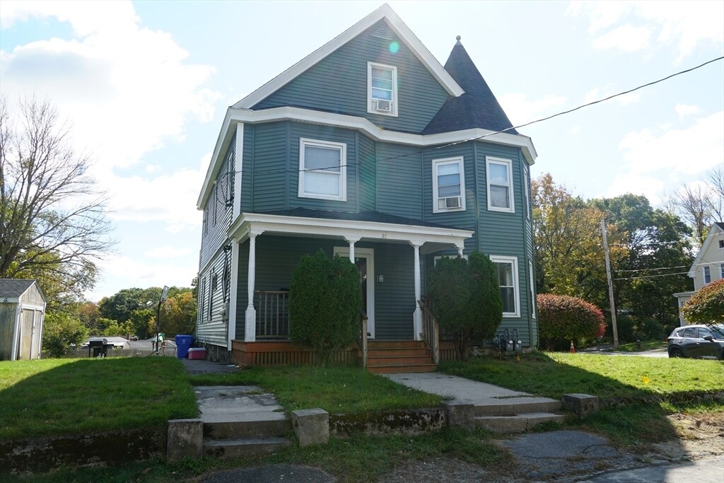 Foto principal - 30 Greylock Ave