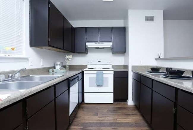 Cocina 4.jpg - Southpark Village