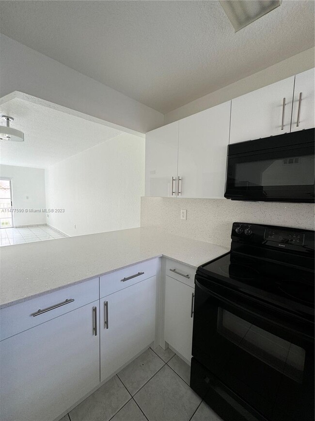 Building Photo - 7011 W 29th Ave