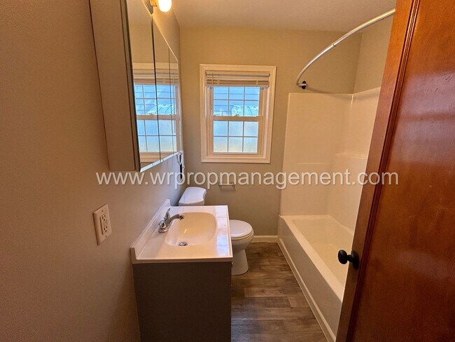 Foto del edificio - 3 Bedroom 1 Bath Home for Rent