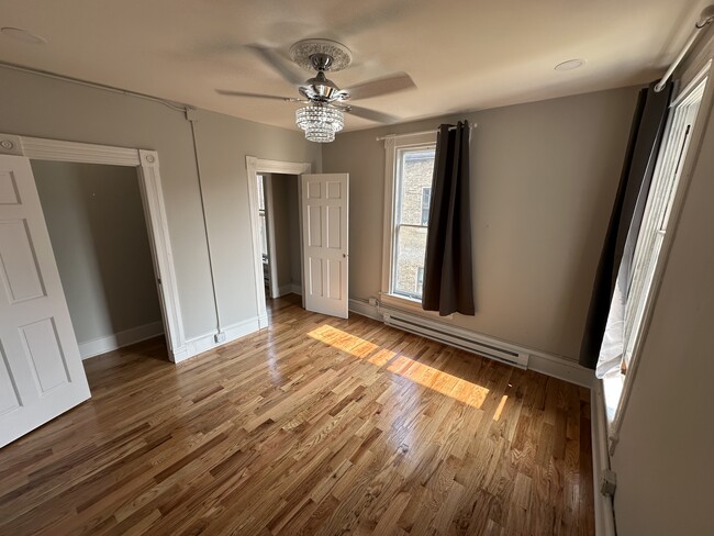 Building Photo - 278 Douglas-3