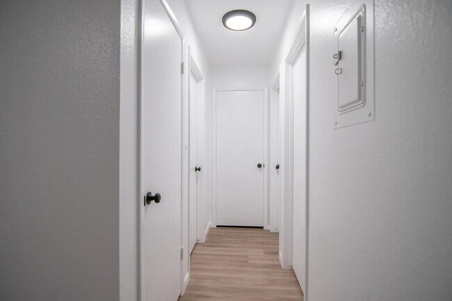 Foto del edificio - Park Creeke Apartments