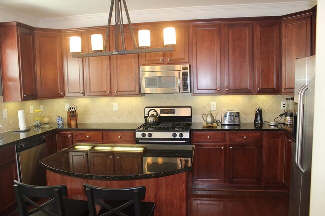 Foto del edificio - 4691 Wehunt Commons Dr
